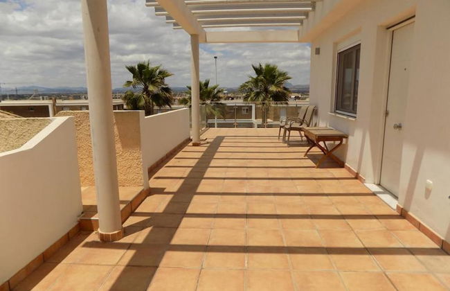 3-bed Villa Sleeps 8 With Private Pool - Foto 20