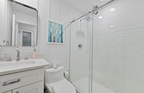 Oceanfront Cocoa Beach Vacation Home Private Beach, Tiki Bar & Family Fun - Foto 29