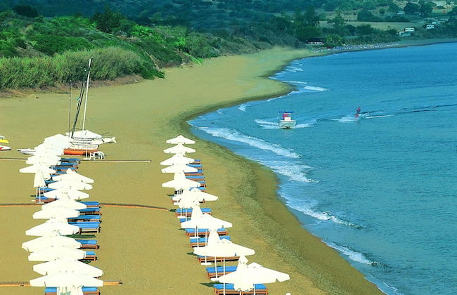 Secluded Restored Farmhouse With Private Pool, 2 Bedrooms and Free Car - Foto 9