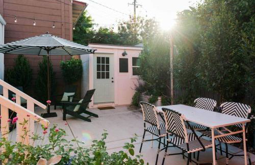 Historic Cottage + Modern Luxury • Walk to Capitol - Foto 51