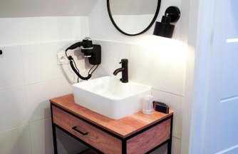 La Familia TYBURA - Foto 46