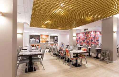 Aparthotel Acuasol - Photo 51