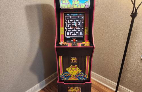 Beautiful 2-Bedroom Condo Near Universal and other Orlando Attractions, King Bed & Wi-Fi - Foto 33