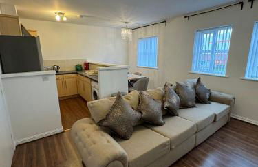 Apt sleeps 5-Netflix-parkg-near City Centre-Etihad-Coop live - Foto 11