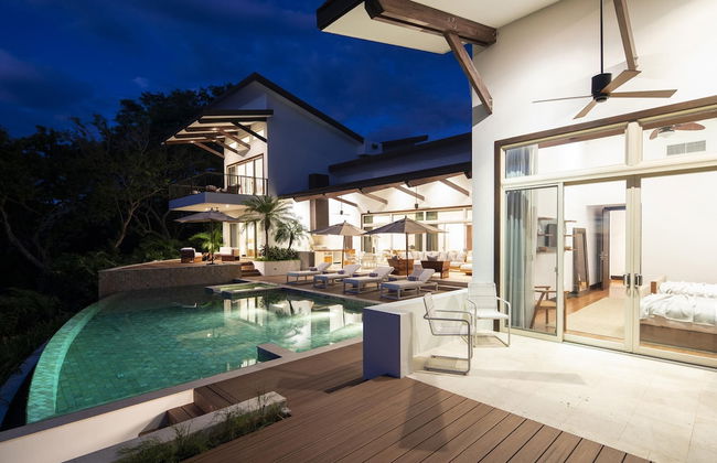 Villa Belvedere Pacific Sunsets 2 Private Pools - Photo 43