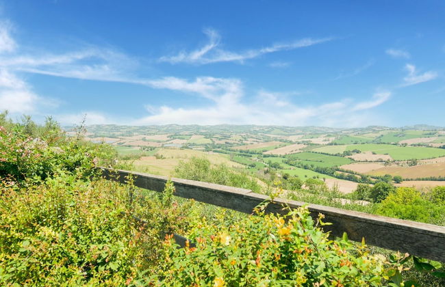 Serene Apartment With Pool - Foto 29