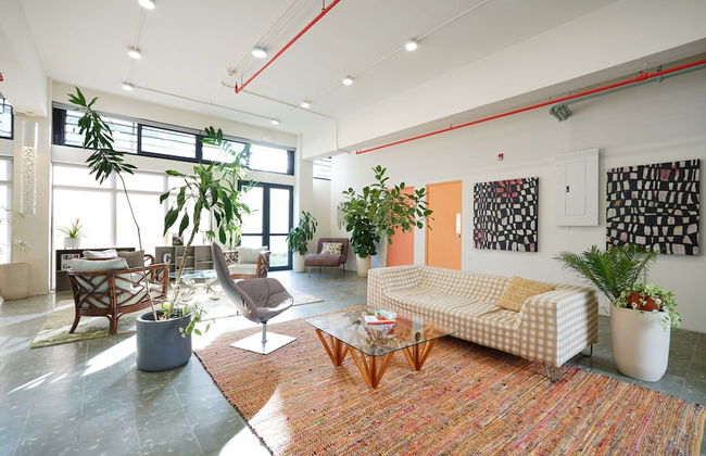 w Beautiful Loft in Santa Ana - Photo 63