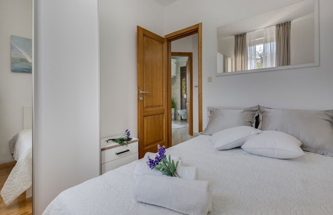 Spacious Holiday Home With Swimming Pool - Foto 5