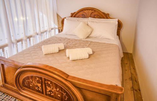 Stone Arch - Photo 17