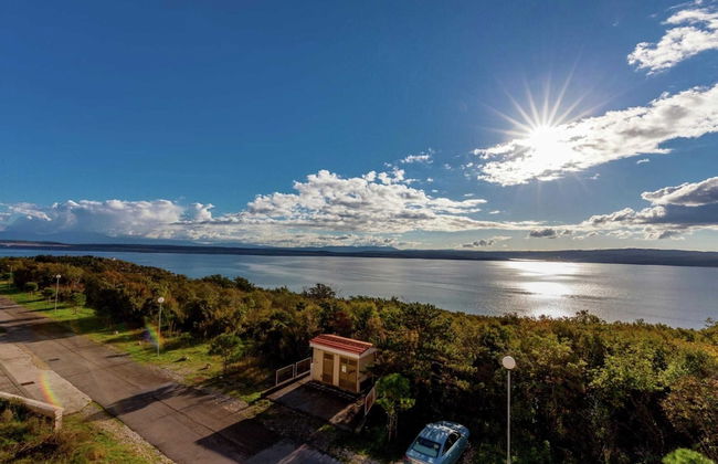 Luring Apartment in Dramalj with Hot Tub - Foto 38