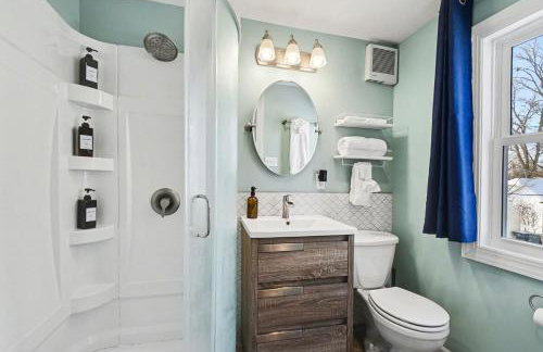 3-Bedroom House Near Notre Dame with Parking - Foto 29