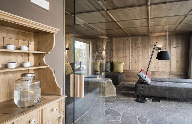 Presulis Hideaway Apartments & Restaurant - Photo 31