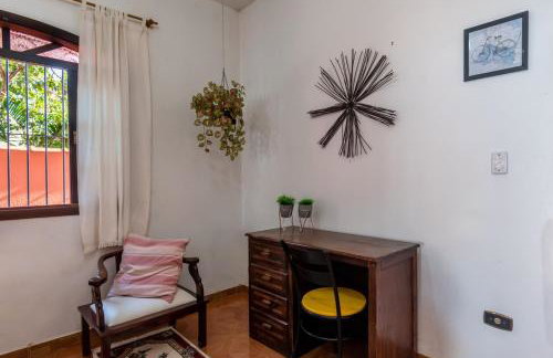 Itanhaém Casa ampla com piscina e churrasqueira a 300m da praia - Foto 23