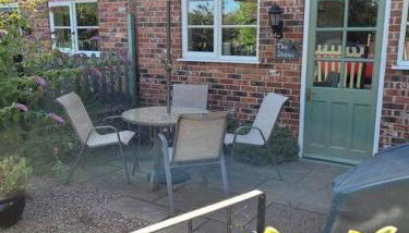 Two Bedroom Cottage (rural setting with good Access links) - Foto 3