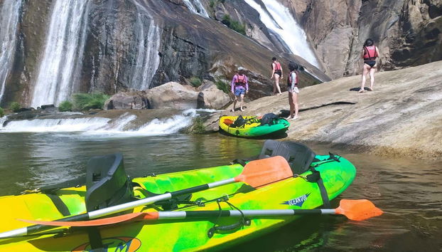 Ézaro Waterfall Kayak Tour - Foto 5