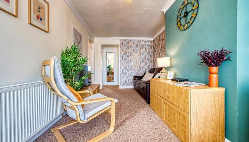 Cosy 3 bed apartment in Southam, sleeps 6 - Foto 3