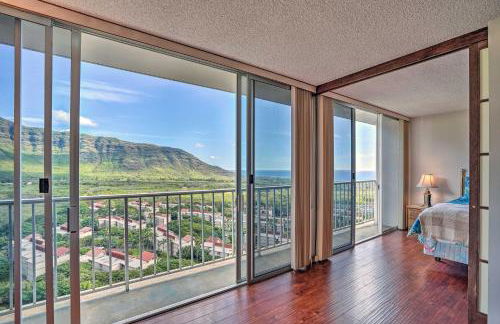 Lush Condo with Community Pool, 1 Mi to Beach! - Foto 12