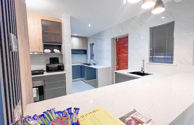 The Country Club - Photo 5