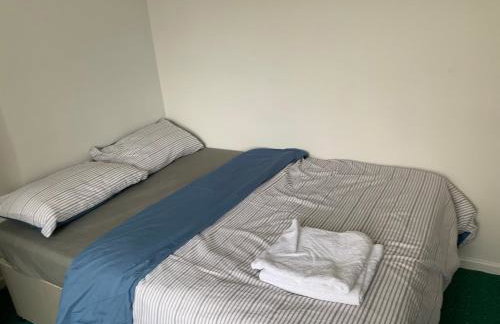 Spacious semi detached house - Photo 22