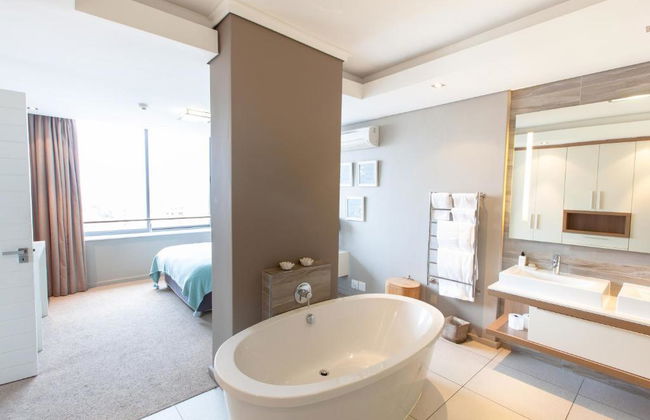 The Residences At Crystal Towers - Foto 21