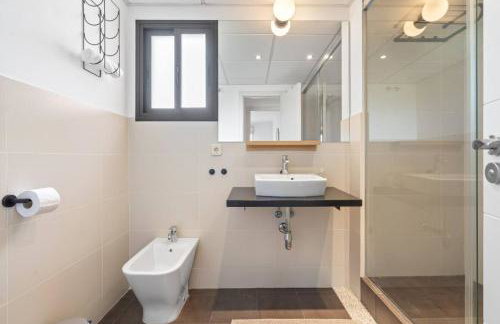 Family Friendly 2BR in Casares Pool and Padel Fun - Foto 16