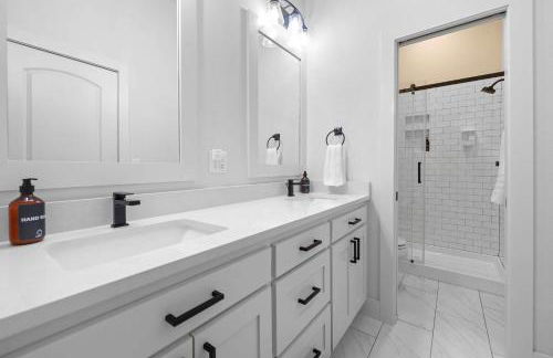 Downtown Flash-Half mi to Rogers Square-Sleeps 12 - Foto 12