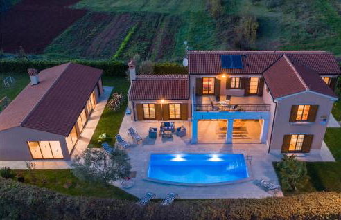 Pet Friendly Home In Barban With Sauna - Photo 19