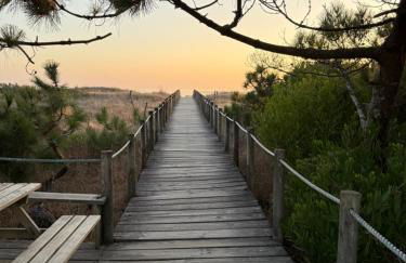 Condominio encantador, com piscina e vista mar - Ocean View Apartment - Foto 34