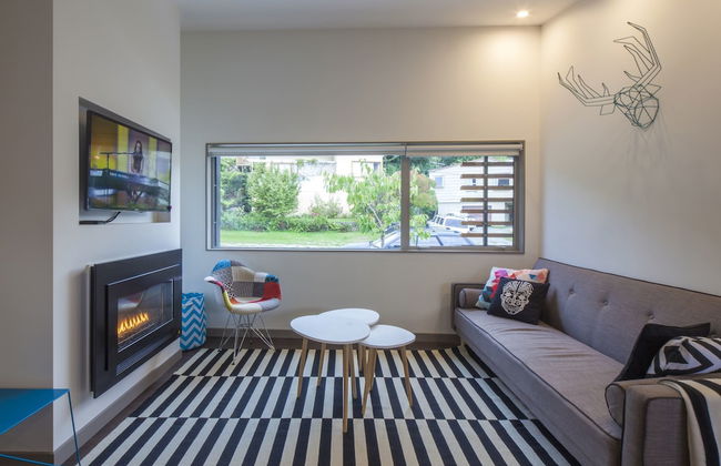 22 Hallenstein Apartments by Staysouth - Photo 60