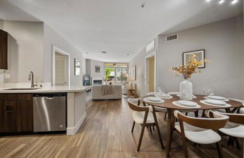 Promo Casa Miel Heart of Westwood Luxury Condo - Photo 18