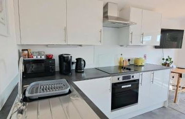 The Snug - for Eurotunnel, North Downs Way & Golfing - Foto 3