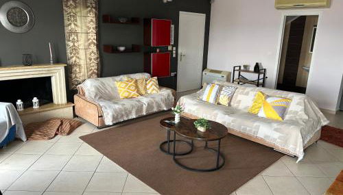 Among the pines - Foto 2