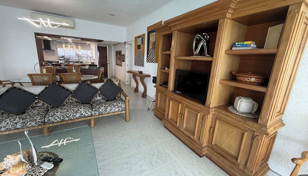 Tropical Paradise Getaway in Acapulco With Private Infinity Pool - Foto 4, Sala