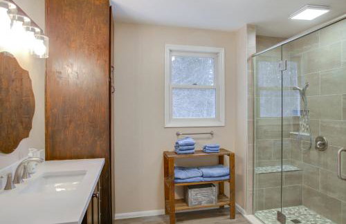 Mtn Views and Fire Pit! Spirit Lake Family Gem - Foto 13