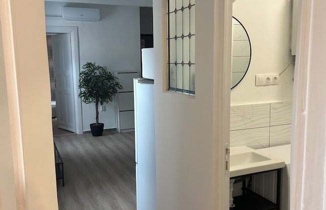 Diamond Astoria 4, Quiet Apartment - Photo 11