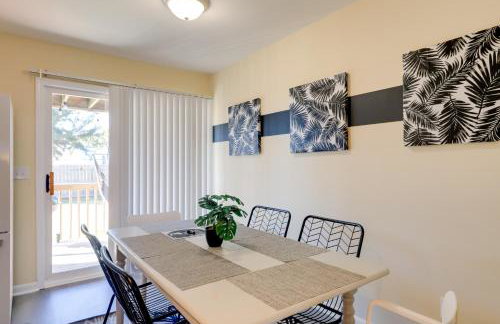 Walk to Atlantic Beach: Townhome w/ Patio! - Foto 8