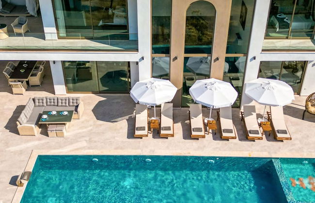 Villa Taha in Kas With 3 Bedrooms and 3 Bathrooms - Foto 49