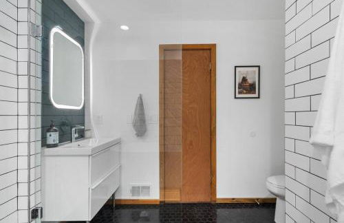 The Black Forest Chalet - Hot Tub, Hiking, Kayak - Foto 45