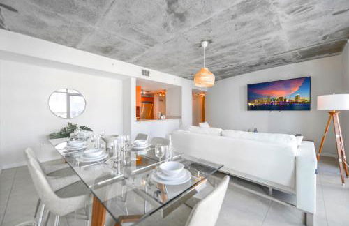 Contemporary Midtown Condo - Pool & Free Parking - Foto 4
