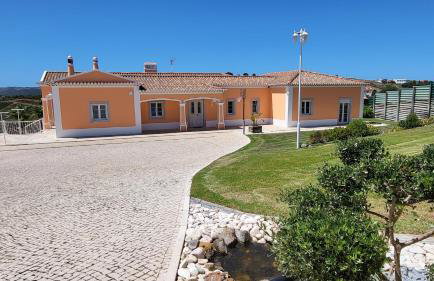 VILLA ALTUS near Ericeira with swimming pool, jacuzzi and 2 games room - Foto 43