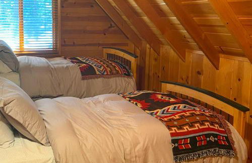 Comfortable Mi-Wuk Village Cabin Hike and Ski! - Foto 23