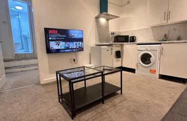 2 Bed Apartment-Parking -walk to city centre -birmingham - Foto 3