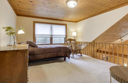 Trail Access! Up North Family Cabin Near Lake - Foto 19