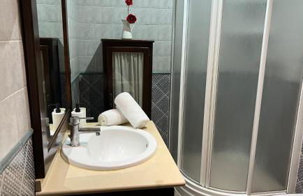 Casa rural acogedora con chimenea y vistas al atardecer - Foto 29