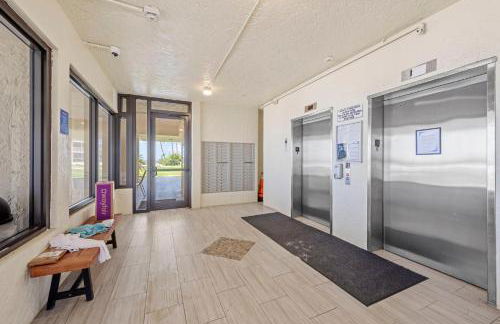 Beachfront, Estero Beach Tennis 708A Weekly Stays - Foto 12