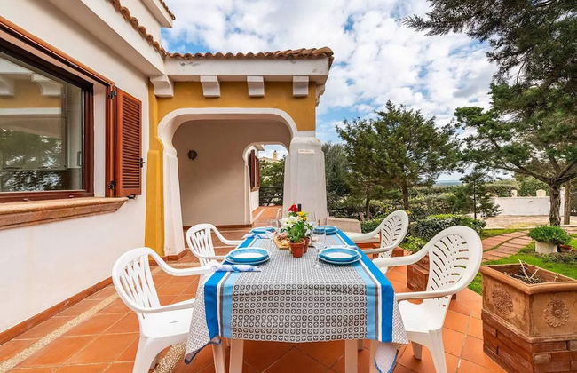 Amazing Detached Villa for 8 Guests Near Stintino - Photo 39