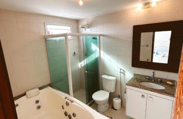 Cobertura com Banheira e Cama King - Foto 1