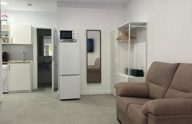 FANTÁSTICO PISO A 5 MINUTOS DE LA ESTACION DE BUS Y TREN a metros de la PLAYA - Foto 9