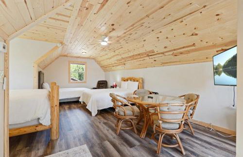 Northbound Stays on Whitefish Lake - Foto 8