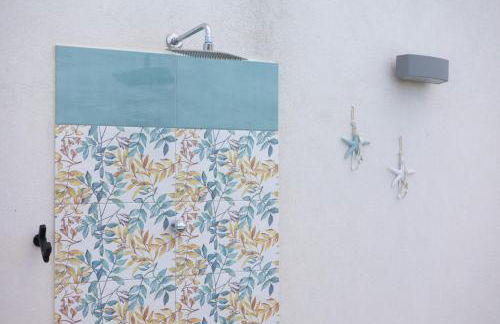 Dreamy Apartment with Veranda, Pool and Parking - Foto 27